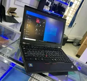 Laptop Lenovo ThinkPad X230 4GB Intel Core i5 HDD 320GB