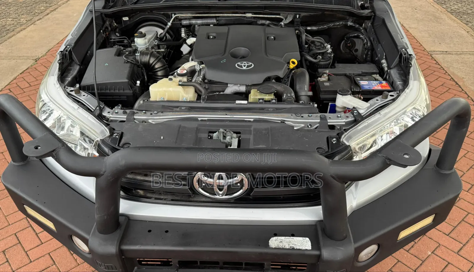 Toyota Hilux Revo Double Cab Deisel 2.4 AWD 2020 Silver