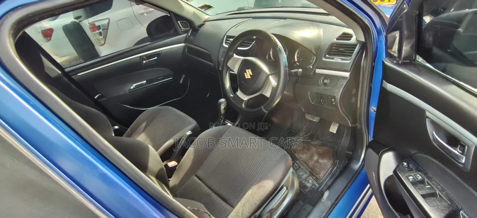 Suzuki Swift 2012 Blue