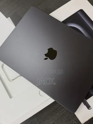 Laptop Apple MacBook Pro 2025 M5 32GB Apple M5 SSD 1T