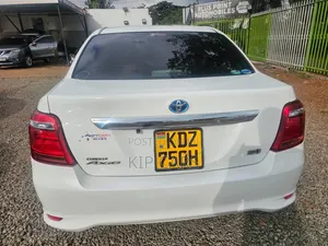 Toyota Axio 1.5 Hybrid G 2WD 2019 White