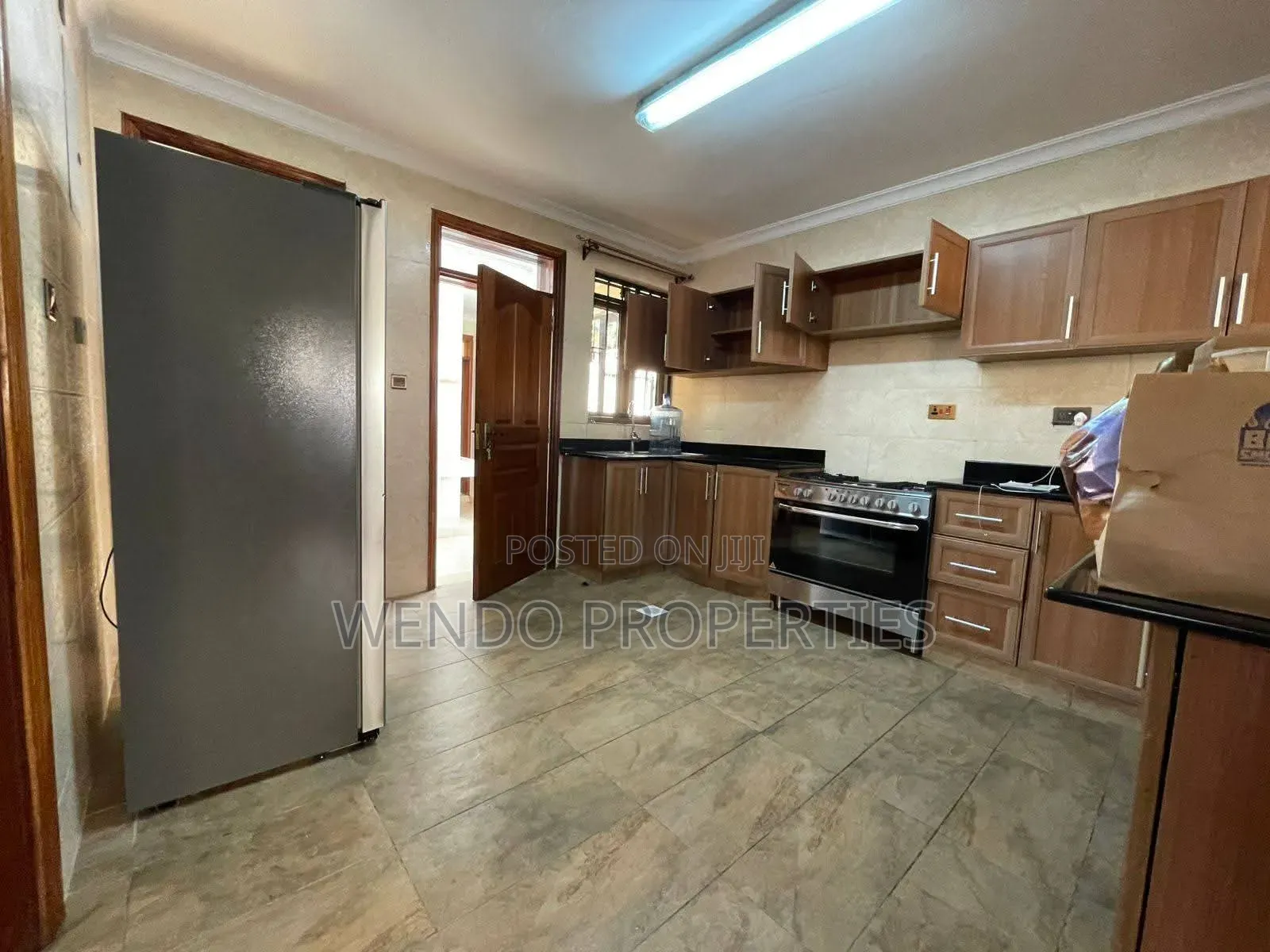 3bdrm Villa in Karen C for rent