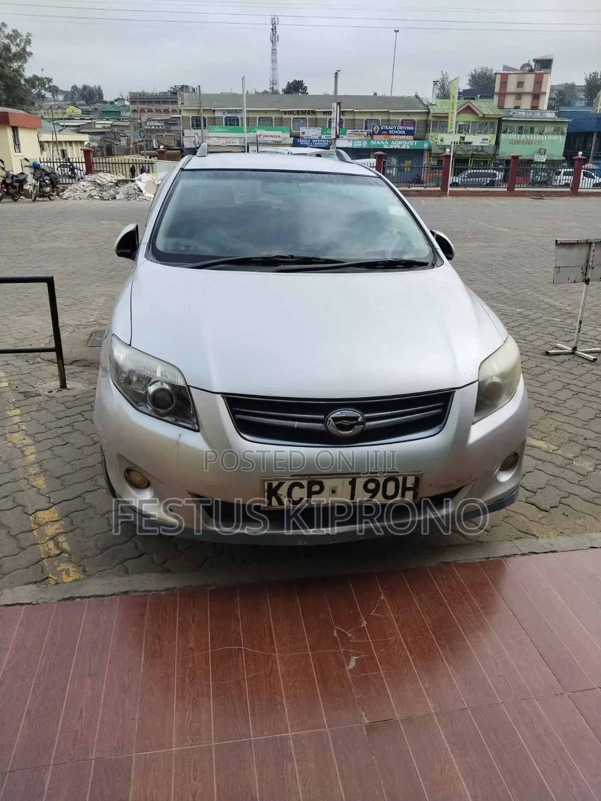 Toyota Corolla Fielder 1.5 Petrol FWD 2010 Silver