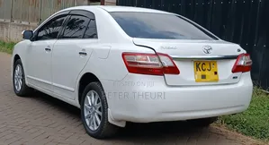 Toyota Premio 2010 White
