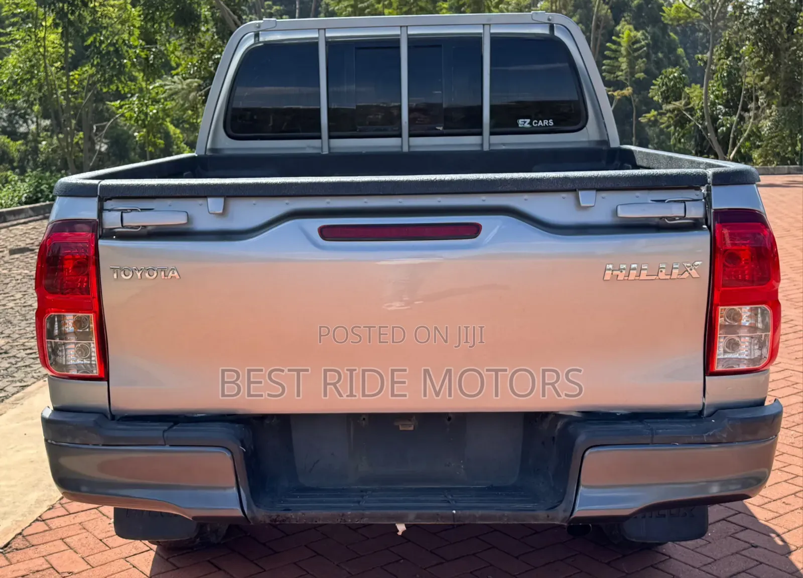 Toyota Hilux Revo Double Cab Deisel 2.4 AWD 2019 Silver