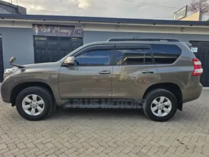 Toyota Land Cruiser Prado 2.7 VVT-i 2016 Gray