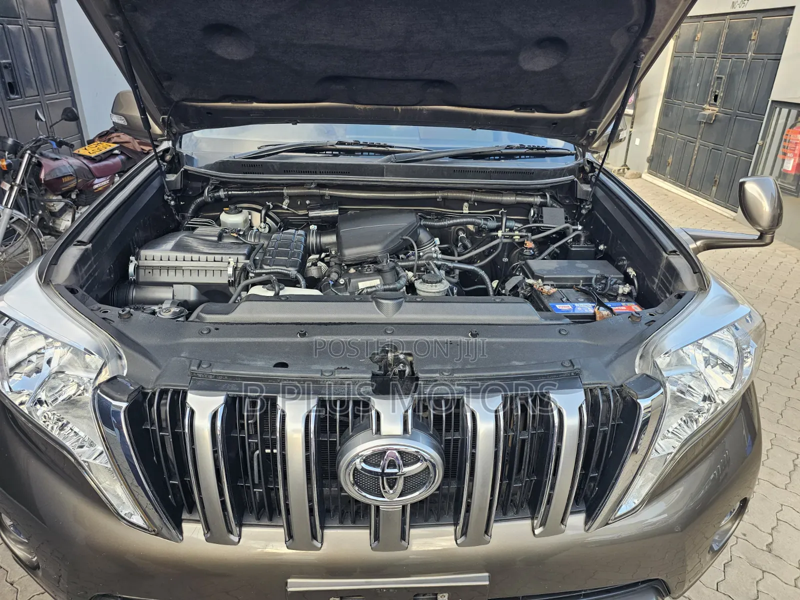 Toyota Land Cruiser Prado 2.7 VVT-i 2016 Gray