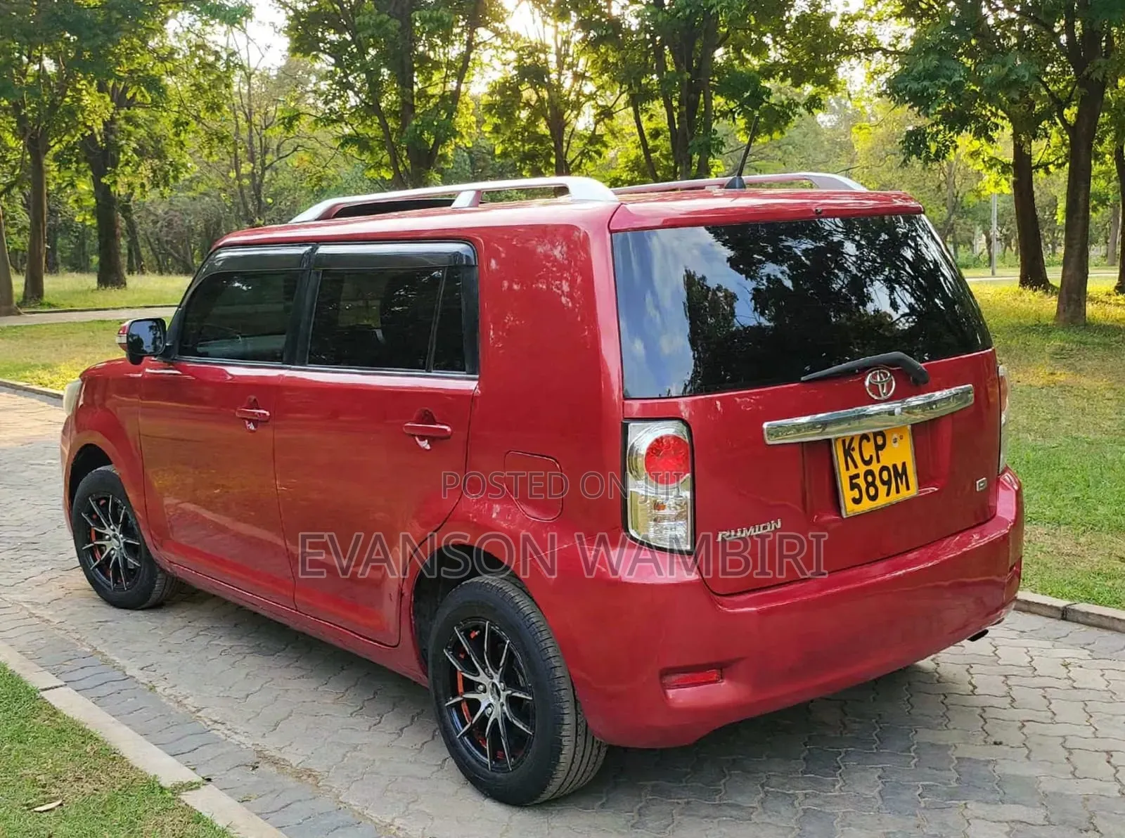 Subaru Forester 2010 Maroon