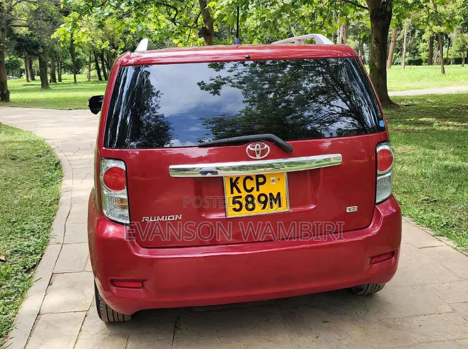 Subaru Forester 2010 Maroon