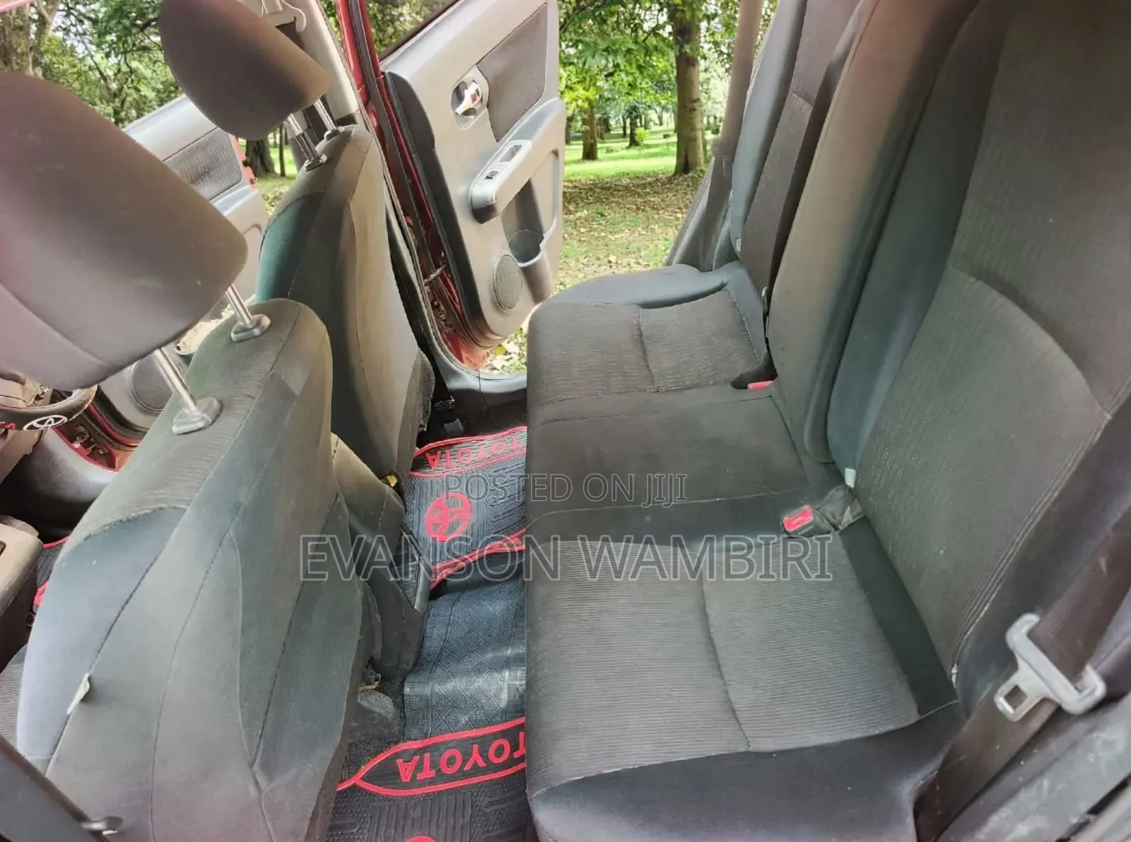 Subaru Forester 2010 Maroon