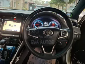 Toyota Harrier 2017 White