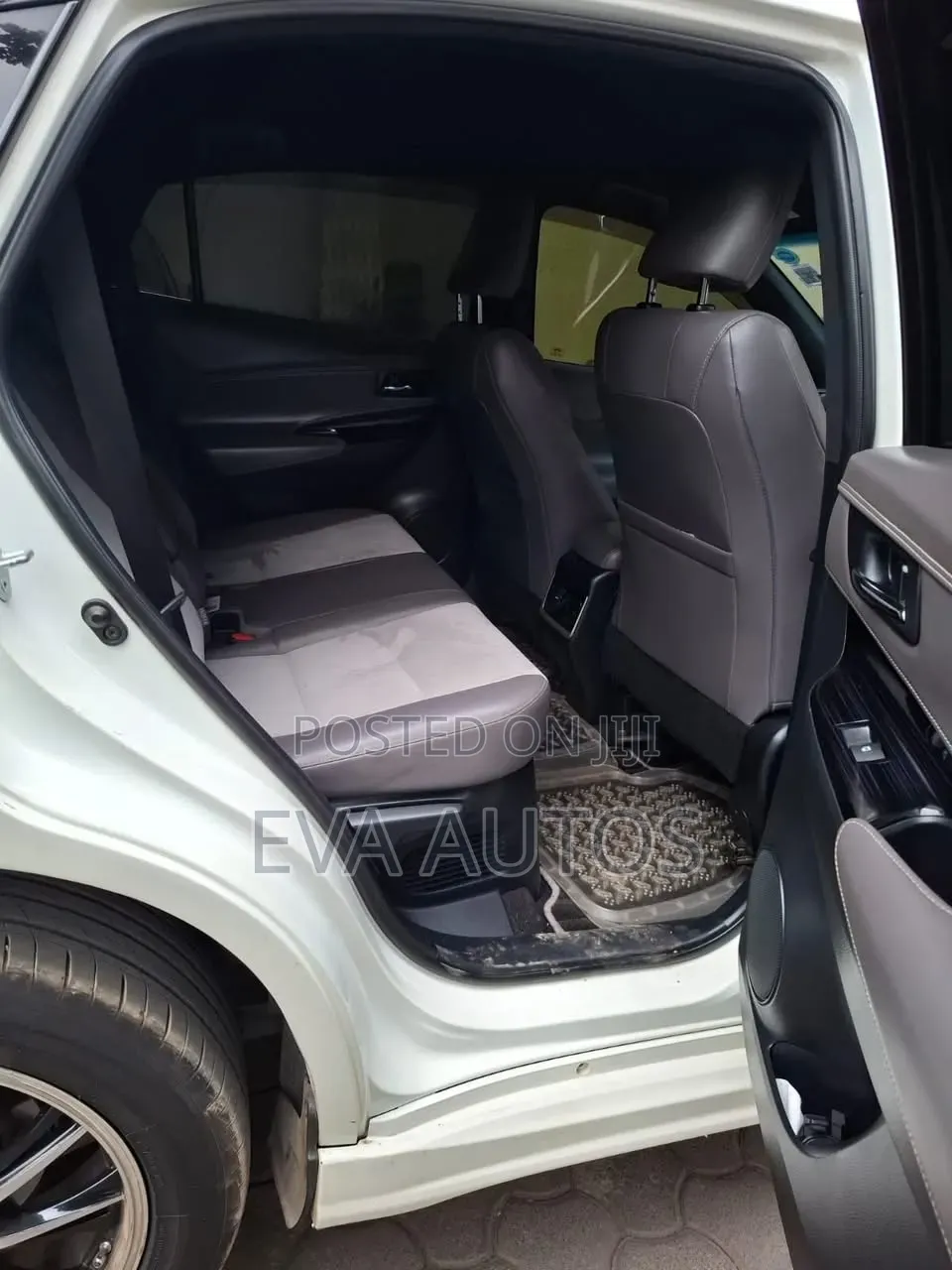 Toyota Harrier 2017 White