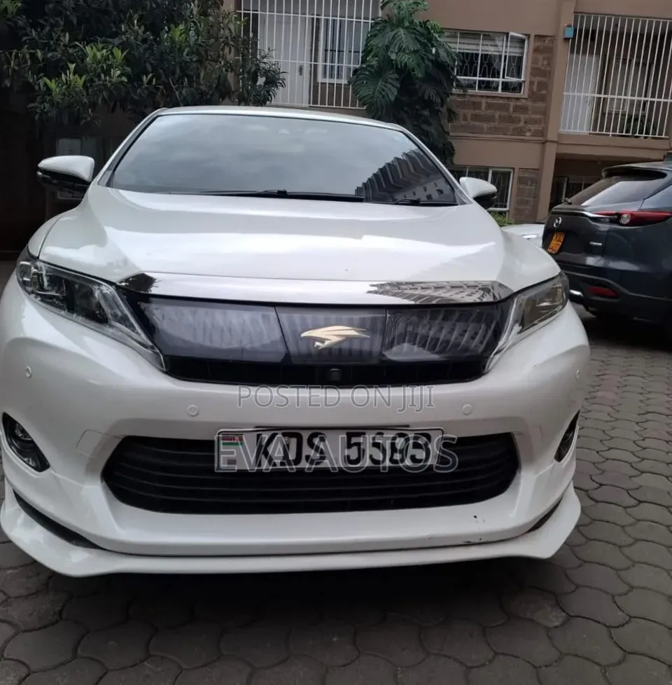 Toyota Harrier 2017 White