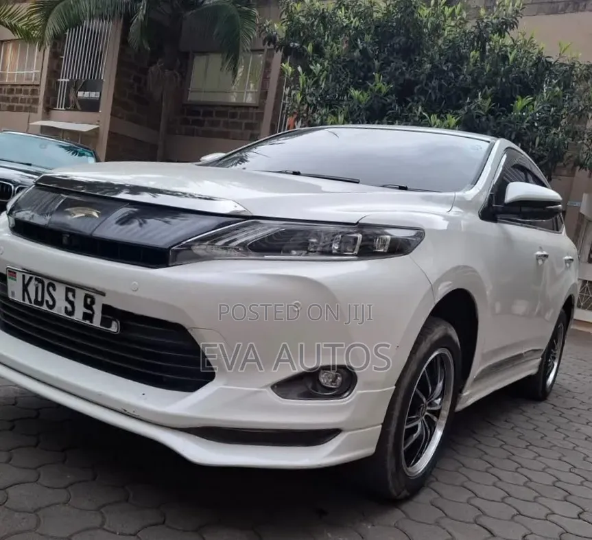 Toyota Harrier 2017 White