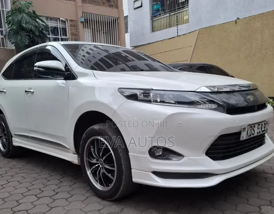 Toyota Harrier 2017 White