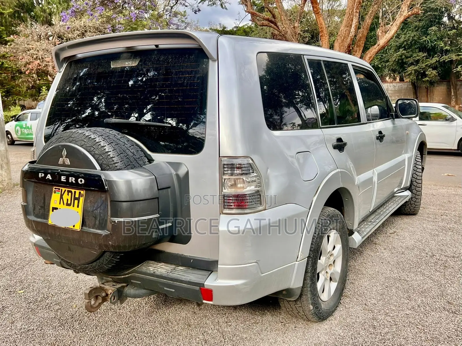 Mitsubishi Pajero 2014 Silver