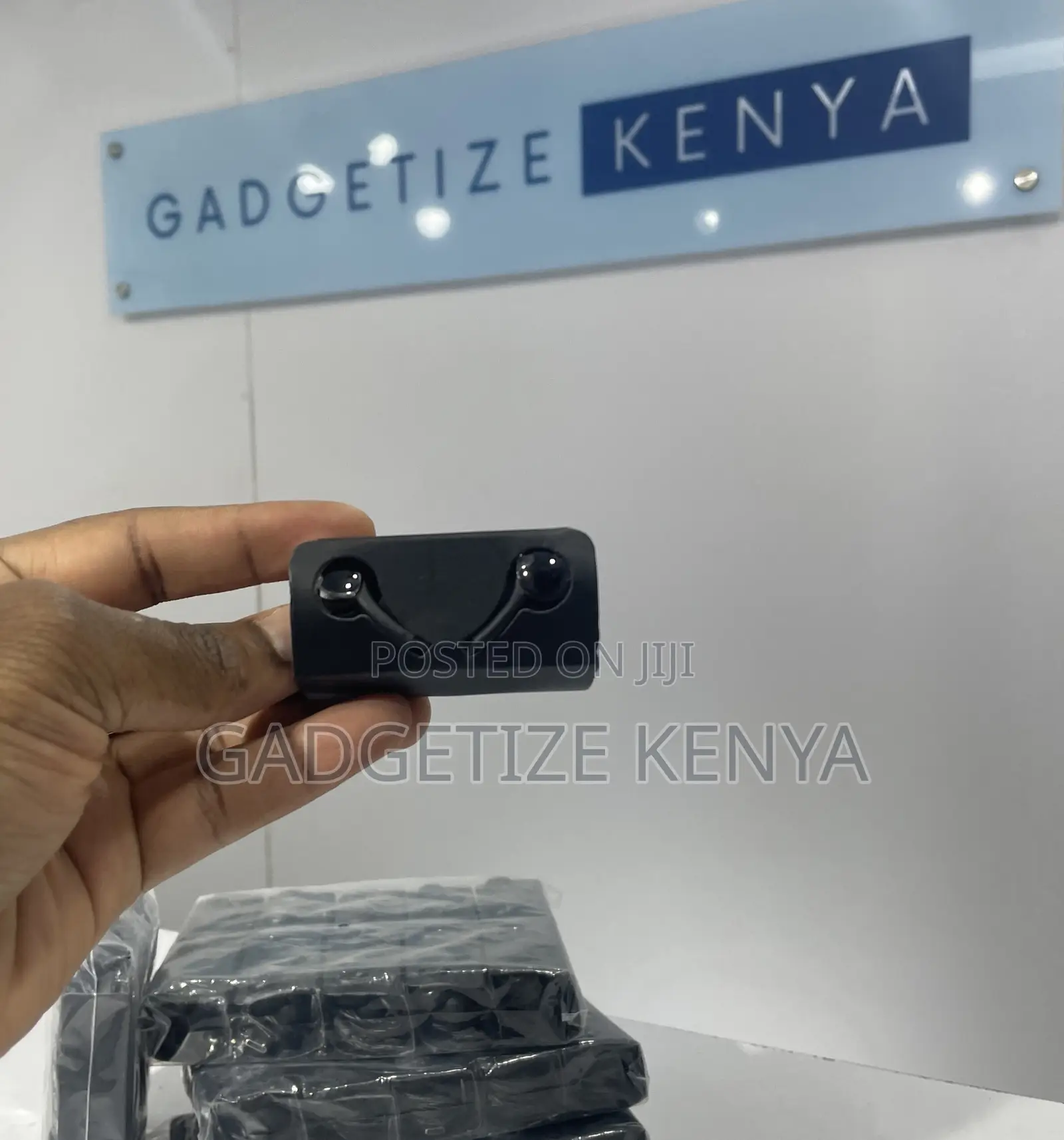 In-Ear Wired Headset With Mic Volume and USB Type C Earphones