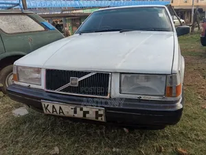 Volvo S90 1997 White