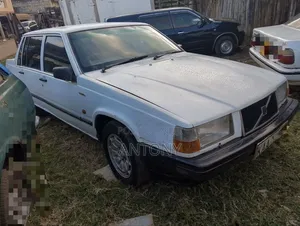 Volvo S90 1997 White