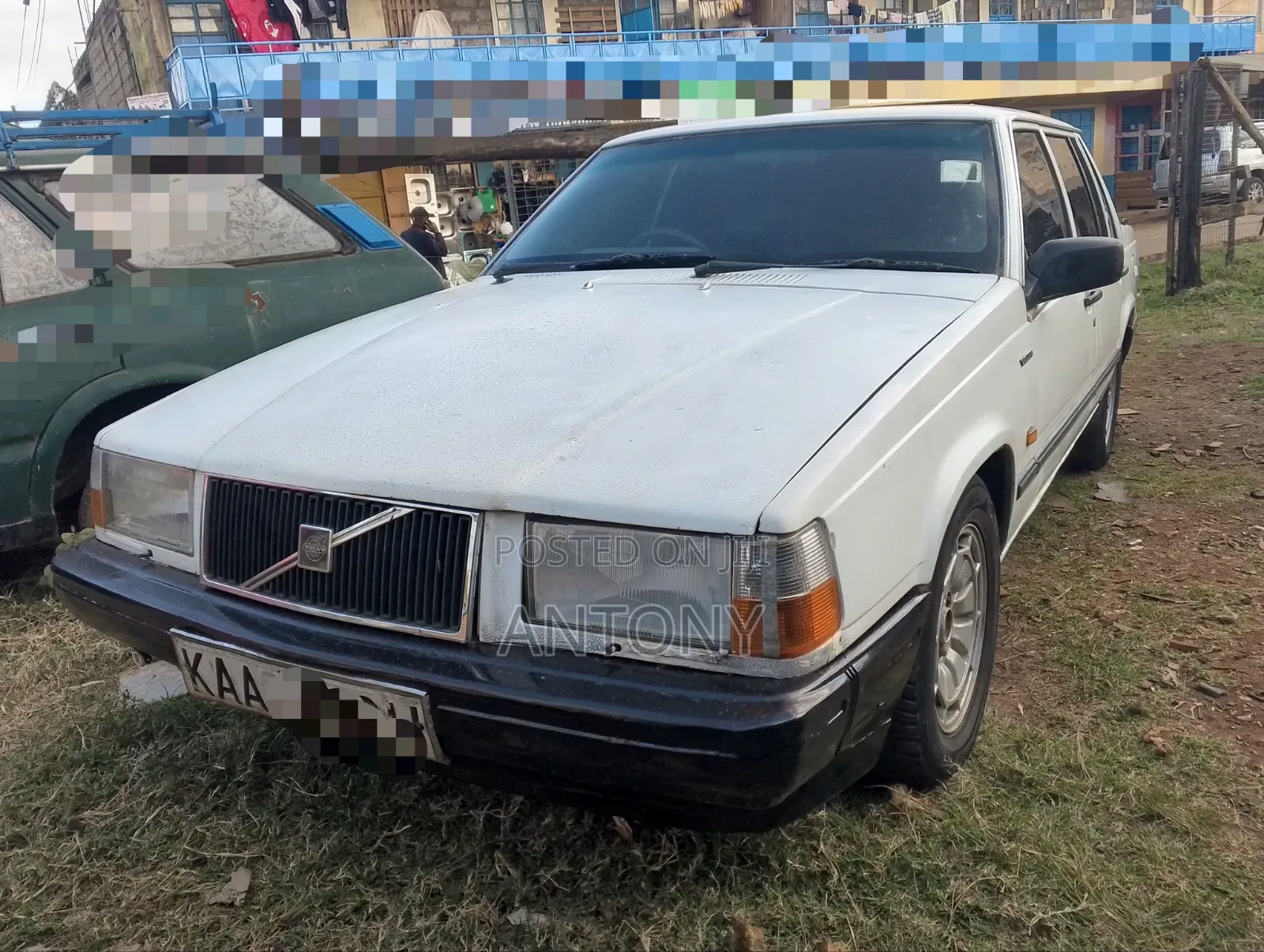 Volvo S90 1997 White