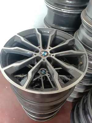 BMW X3 2019 Rims Size 20