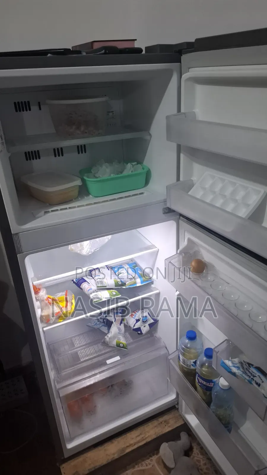 LG Fridge 235ltrs