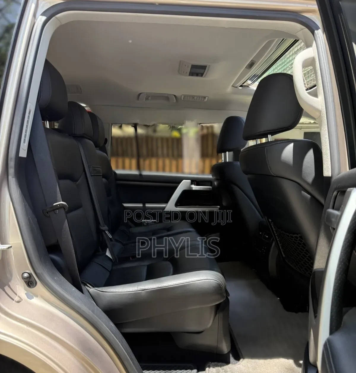 Toyota Land Cruiser 2017 Gold