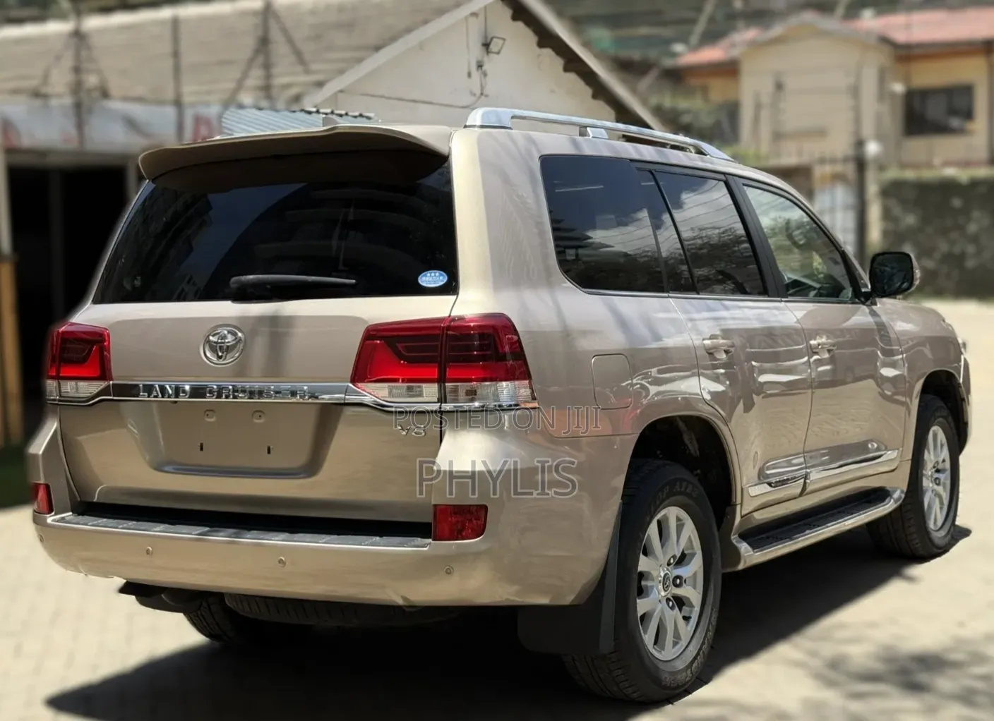 Toyota Land Cruiser 2017 Gold