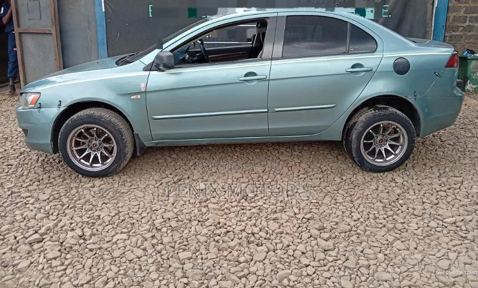 Mitsubishi Lancer 2010 Green
