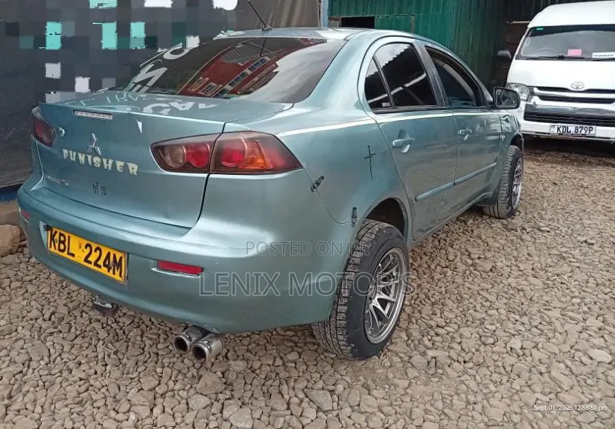 Mitsubishi Lancer 2010 Green