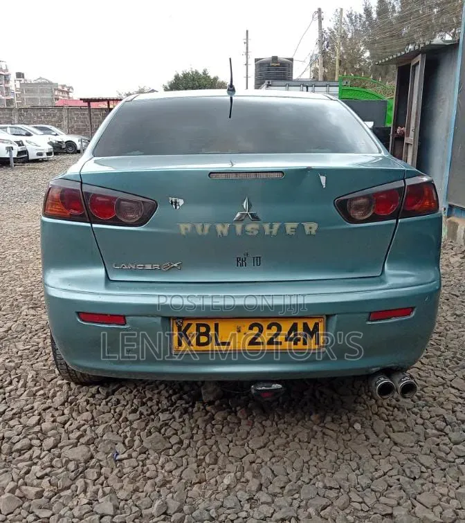Mitsubishi Lancer 2010 Green