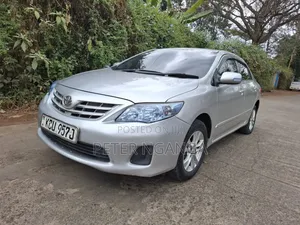 Toyota Corolla Altis 2012 Silver