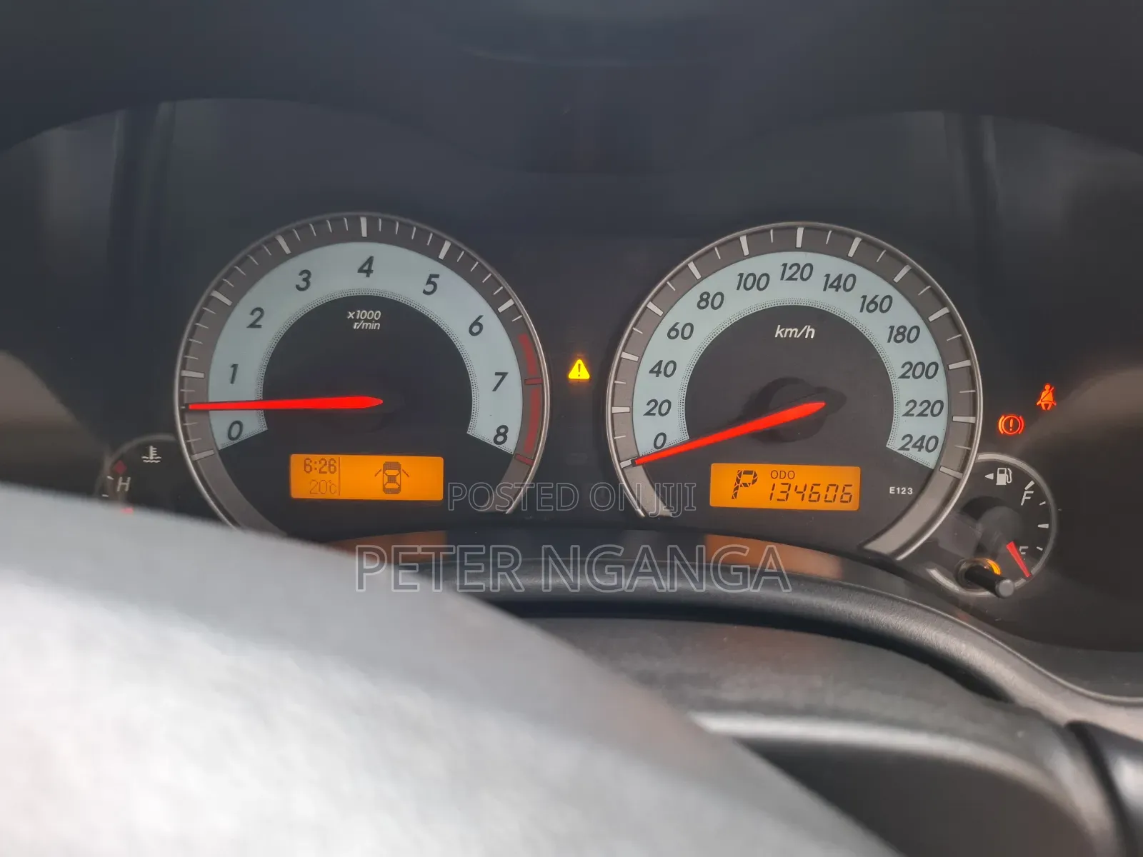 Toyota Corolla Altis 2012 Silver