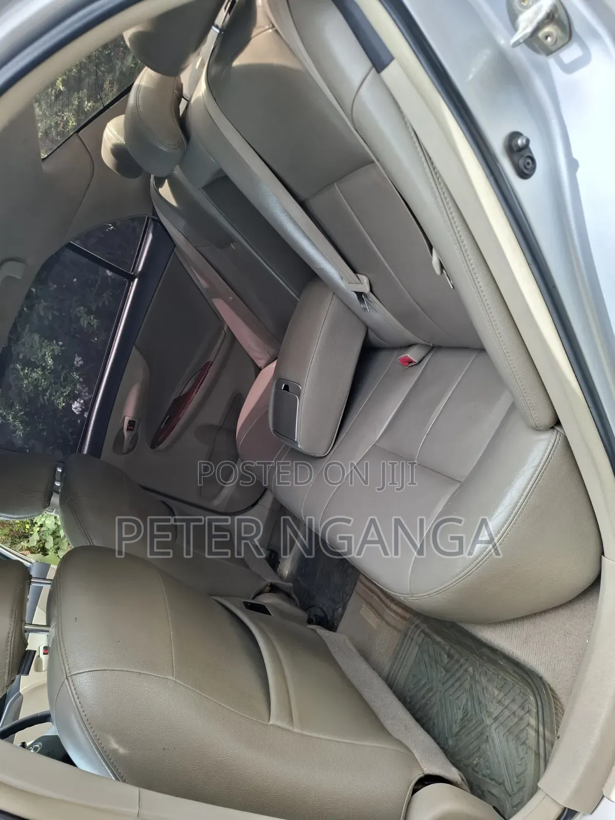 Toyota Corolla Altis 2012 Silver