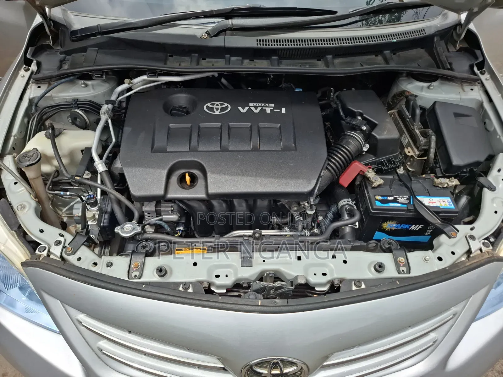 Toyota Corolla Altis 2012 Silver