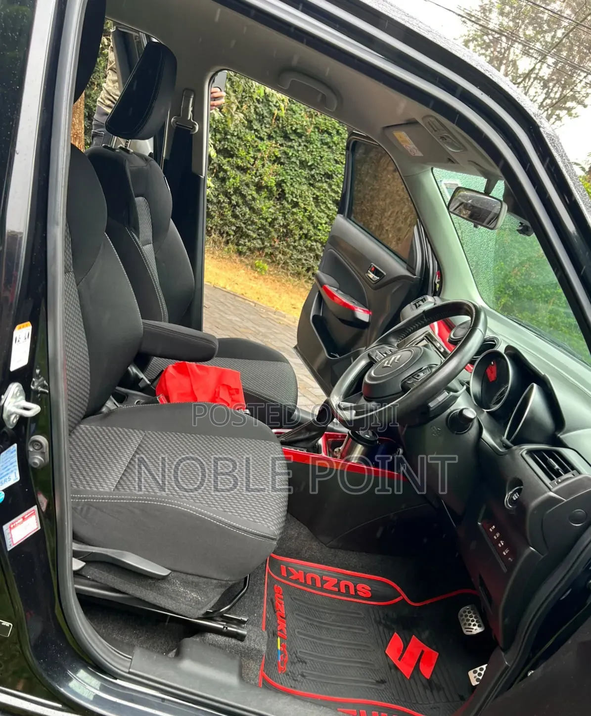 Suzuki Swift 2019 Black