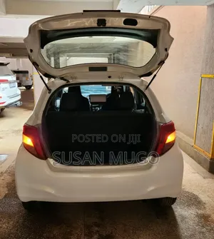 Toyota Vitz 2012 White
