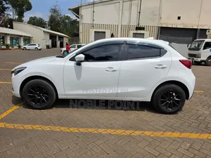 Mazda Demio 2018 White
