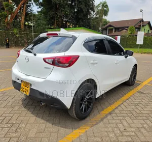 Mazda Demio 2018 White