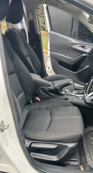 Mazda Axela 2017 White