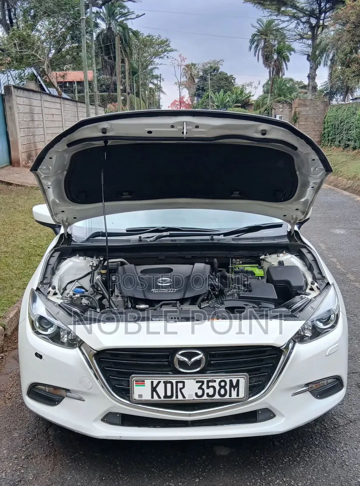 Mazda Axela 2017 White