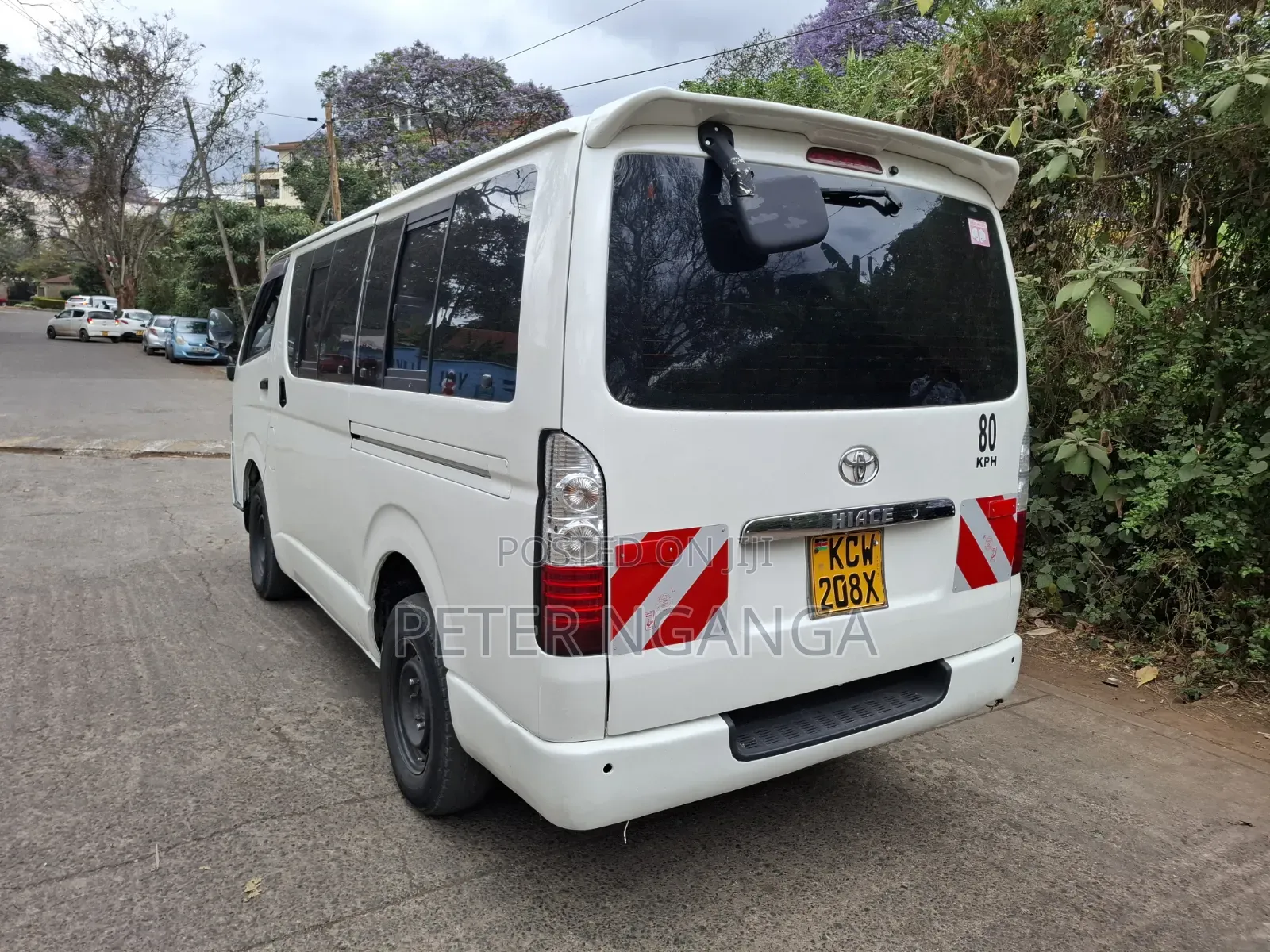 Toyota HiAce 2012 White