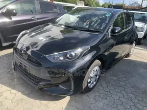 Toyota Yaris 2019 Black