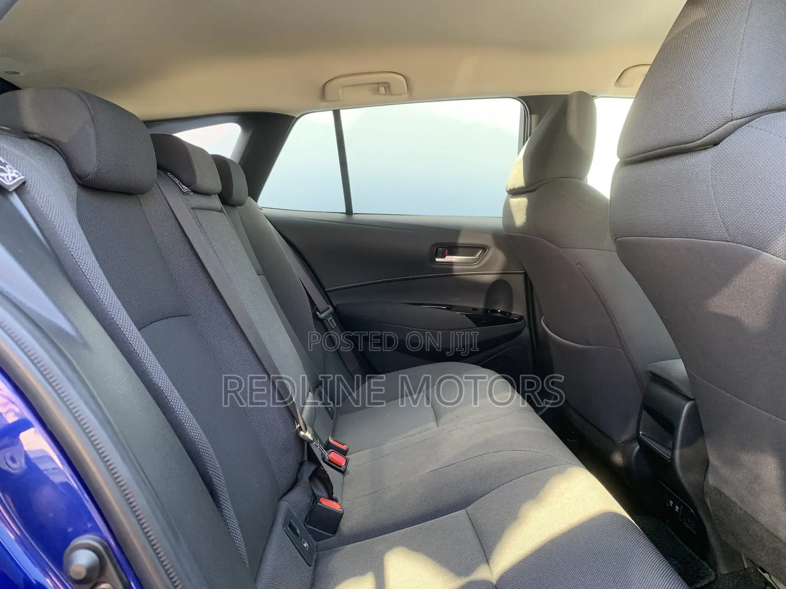Toyota Corolla LE 2020 Blue