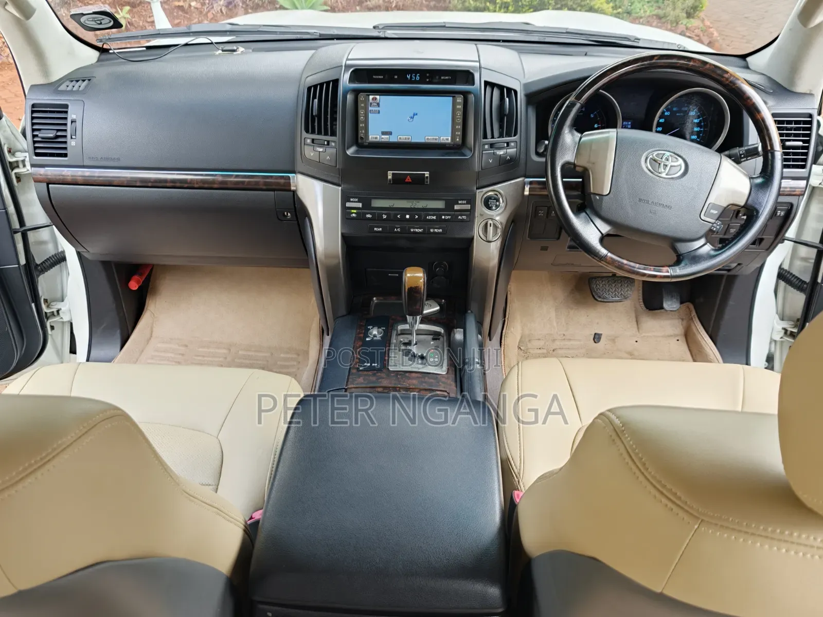 Toyota Land Cruiser 2009 Off white