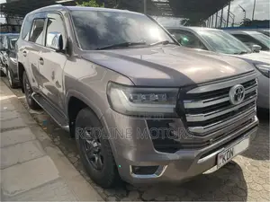 Toyota Land Cruiser 4.5 V8 VXR 2008 Ivory