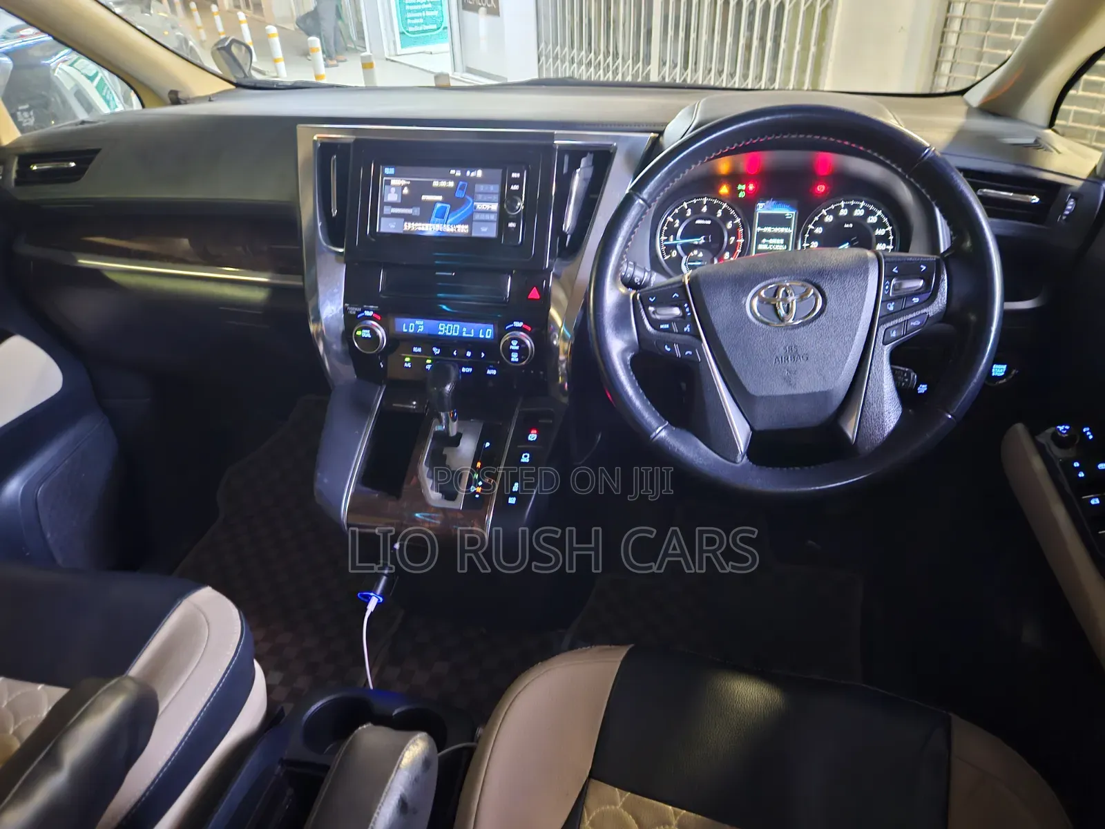 Toyota Alphard 2019