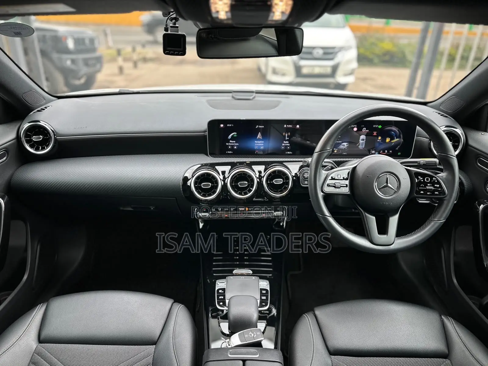 Mercedes-Benz A-Class 2019 Pearl