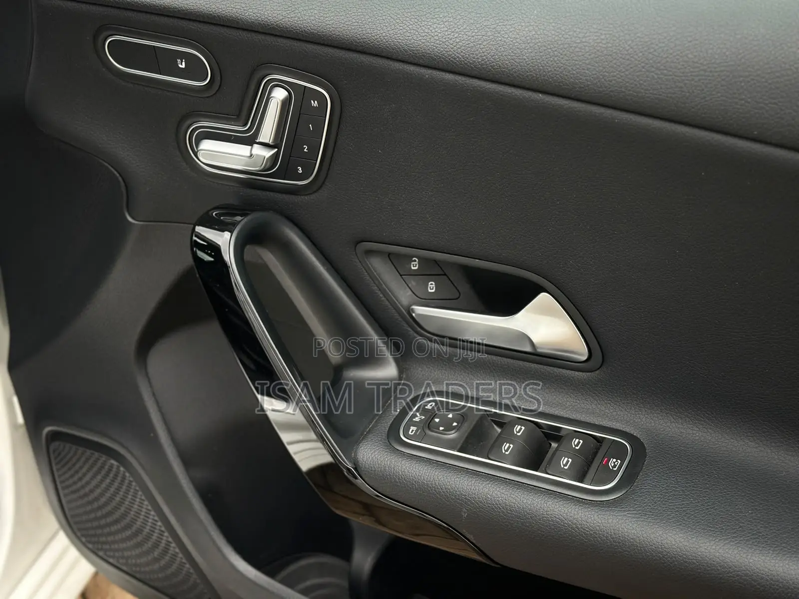 Mercedes-Benz A-Class 2019 Pearl