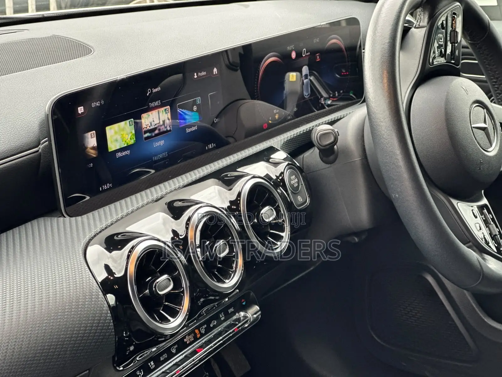 Mercedes-Benz A-Class 2019 Pearl